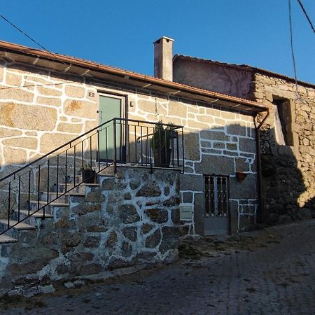 Pe Na Aldeia Villa Outeiro  Exterior foto