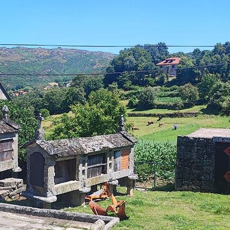 Pe Na Aldeia Villa Outeiro  Exterior foto